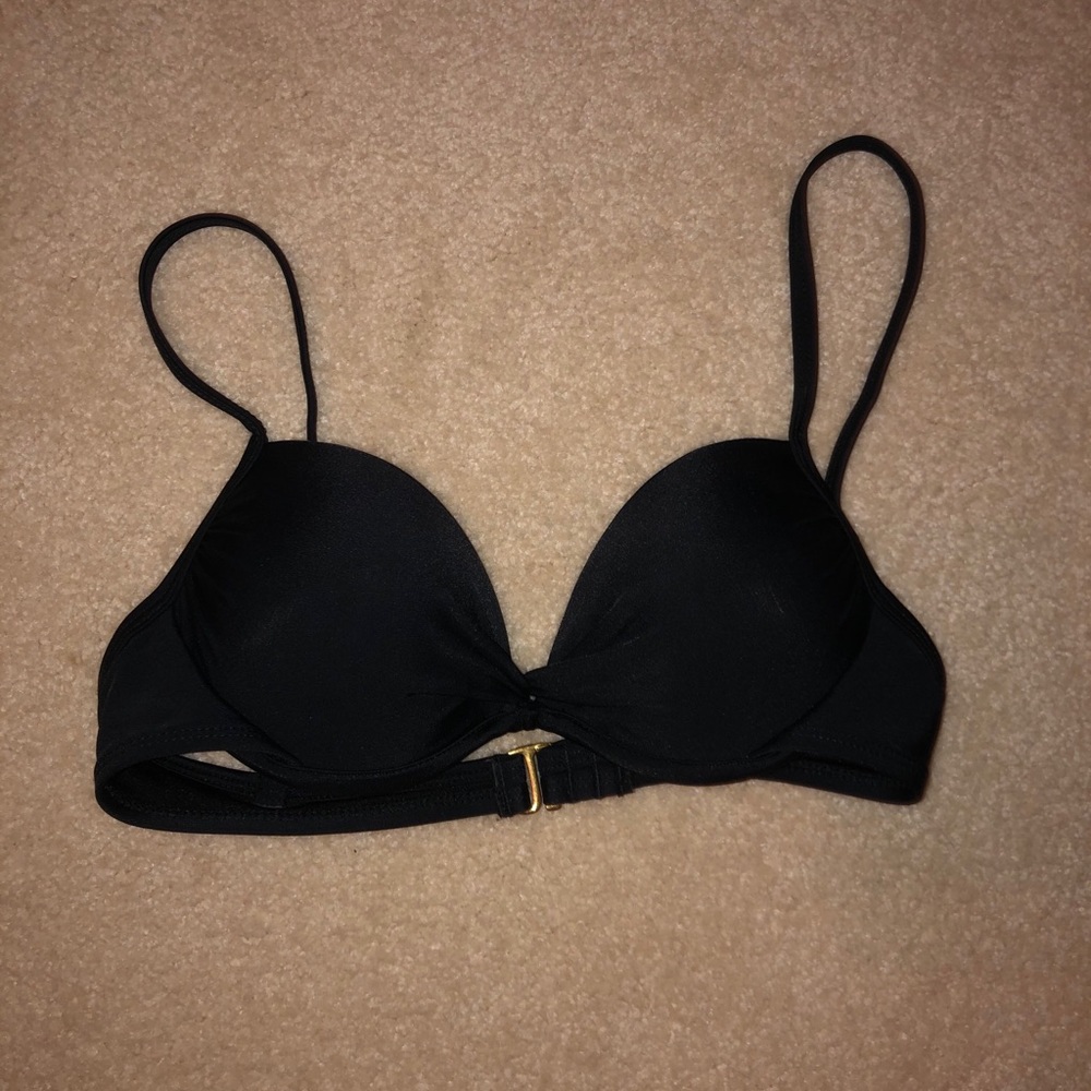 Push-up black bikini